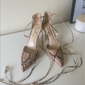 Lulus Snake Pump